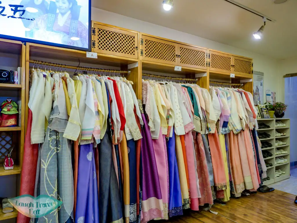 Hanbok Rental Seoul: booking tips, review, and photo spots - Laugh