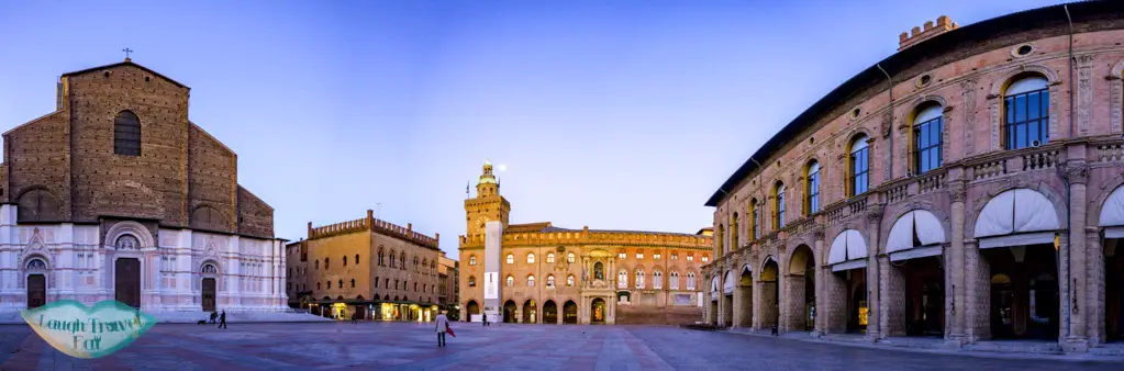 piazza maggiore bologna emilia romagna italy - laugh travel eat